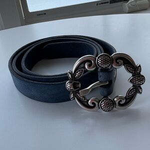 ALTA MODA Stylish Italian Leather Belt. Detailed Silver buckle. Size EU 100